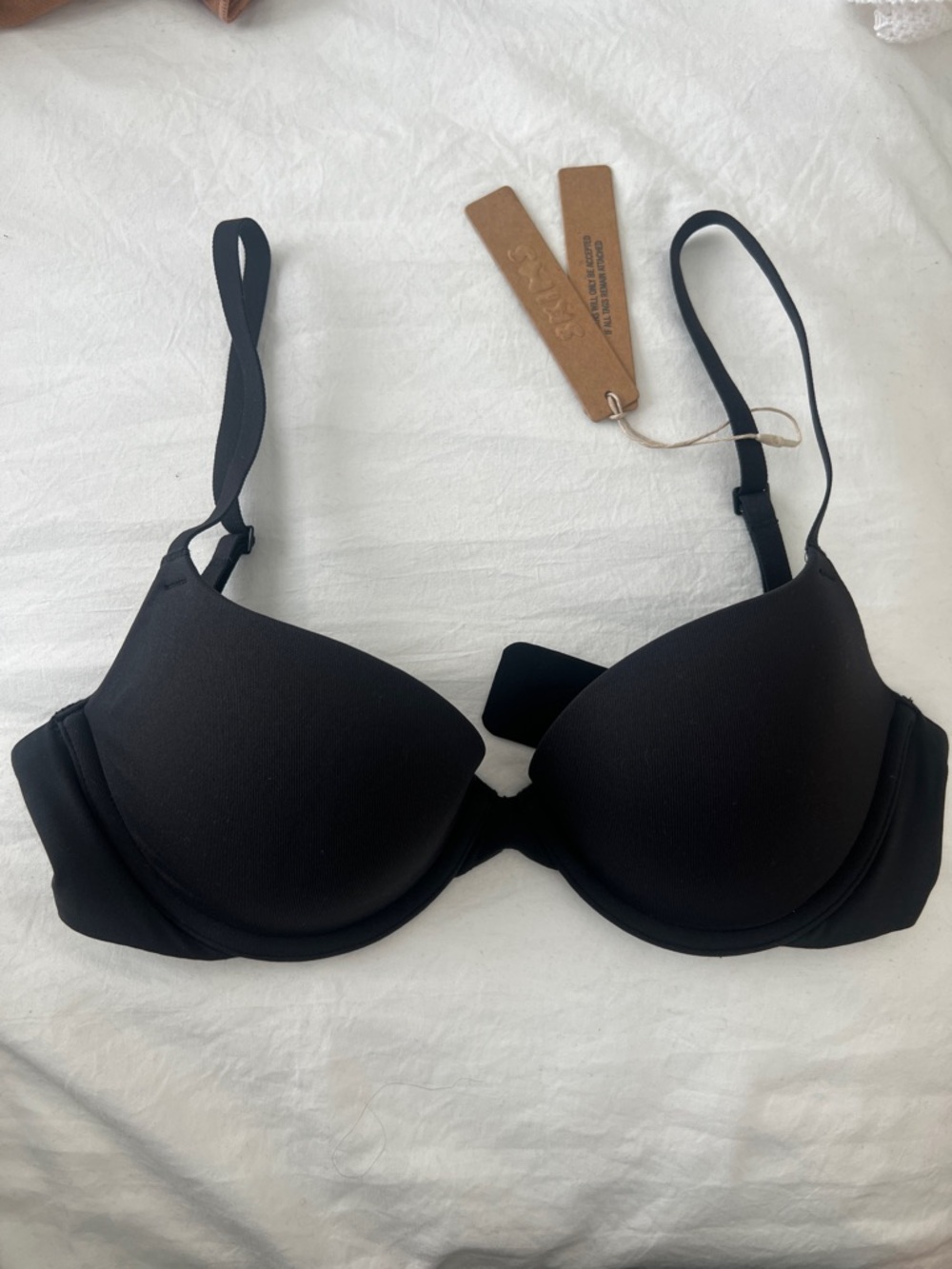 SKIMS FITS EVERYBODY PUSH-UP DEMI BRA ONYX SIZE 30C